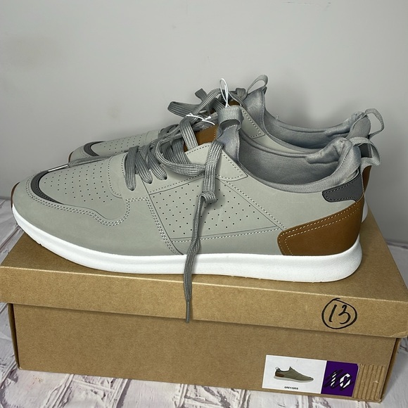 Steve Madden Ortholite Sonny Grey Sneakers - Picture 4 of 9